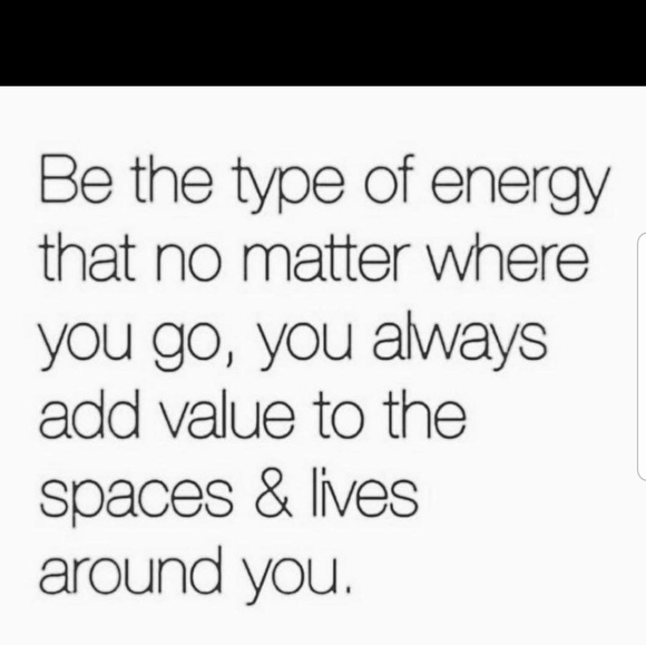 Meet your Posher, Deja - Picture 4 of 6